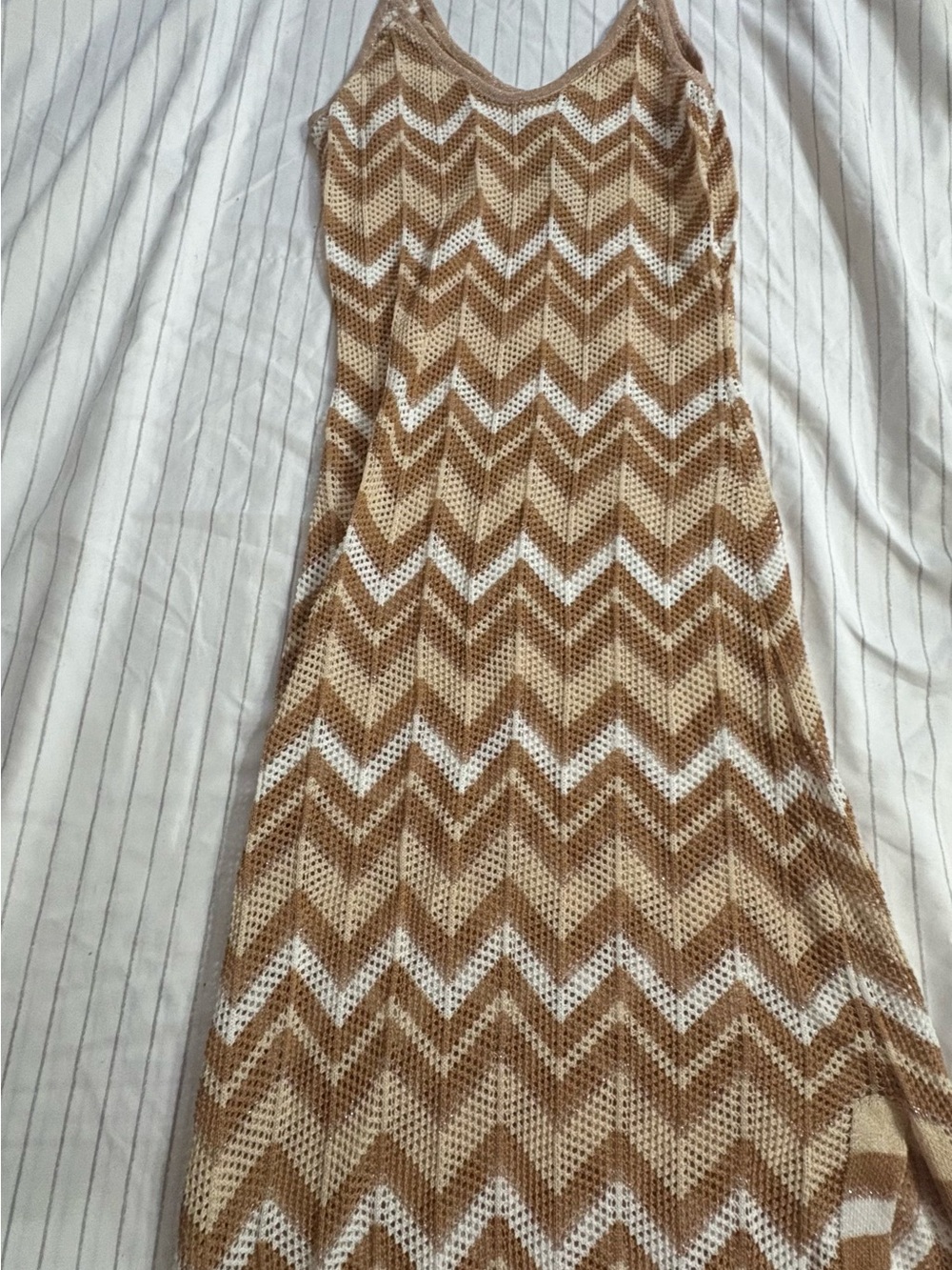 Sleeveless Chevron Knit Maxi Dress in Tan and White